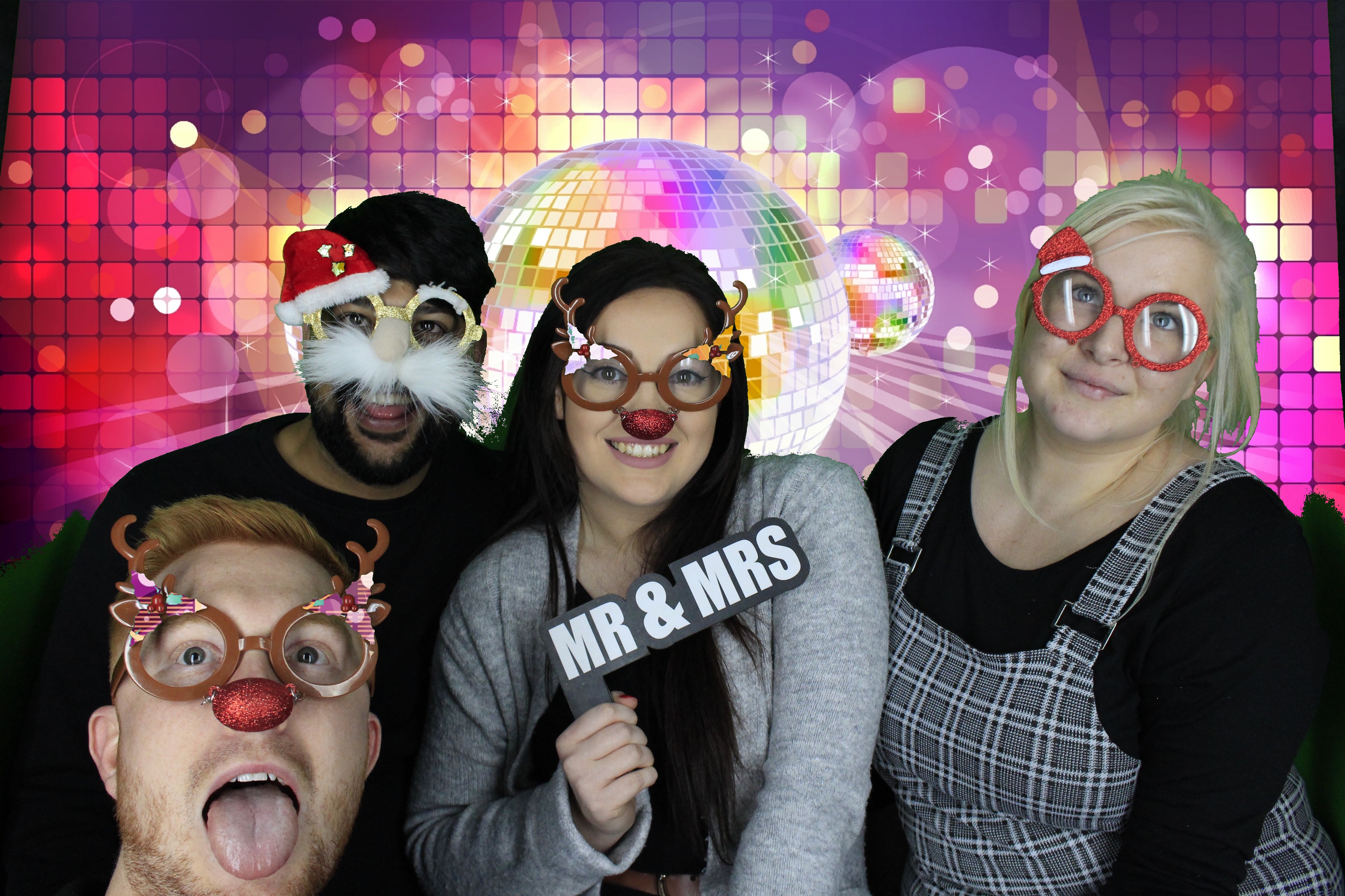ARI Fleet UK | View more photos from the event at gallery.myphotoboothexperience.co.uk/u/MyPhotoBoothExperienceLtd/ARI-Fleet-UK